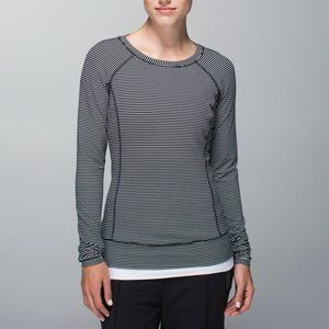 Lululemon Race Your Pace Long Sleeve EUC sz 6